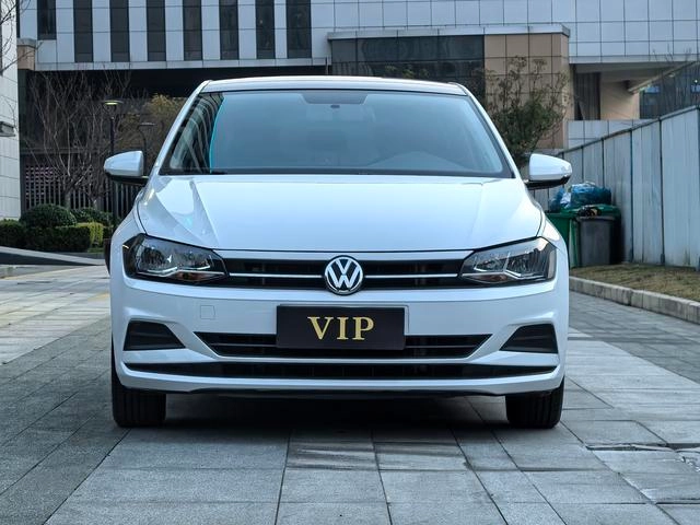 Volkswagen Polo 2021 Plus 1.5L Автоматическая панорамная версия экстерьер фото 2