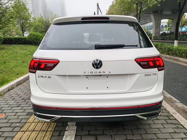 Volkswagen Tiguan L 2021 330TSI Version intelligente automatique à deux roues motrices intérieur photo 9
