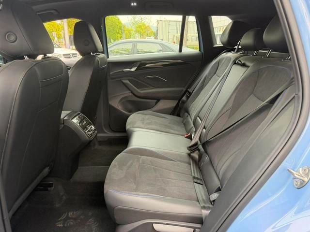 Volkswagen Tiguan L 2024 Pro 380TSI Полный привод R-Line Zhizun издание интерьер фото 9 Volkswagen Tiguan L 2024 Pro 380TSI Полный привод R-Line Zhizun издание интерьер фото 9