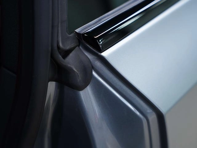 BMW M2 2024 M2 Coupé interior foto 11