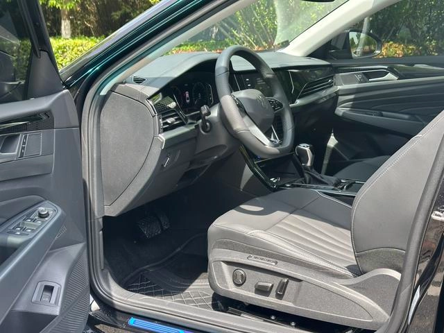 Volkswagen Passat 2024 380TSI Star Elite Edition exterior photo 4