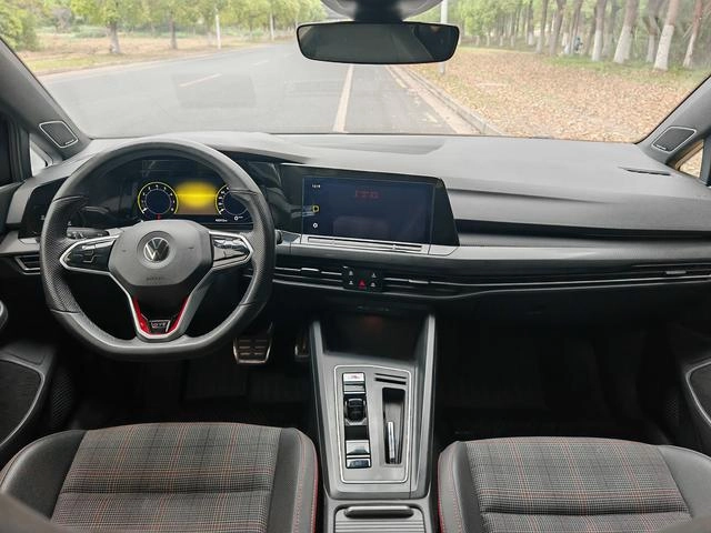 Volkswagen Golf GTI 2021 380TSI DSG GTI exterior photo 5