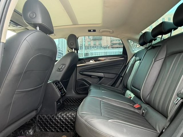 Volkswagen Passat 2023 330TSI Звездное небо элитное издание экстерьер фото 8