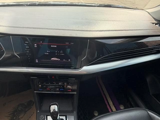 Volkswagen Passat 2023 330TSI Звездное небо элитное издание интерьер фото 10