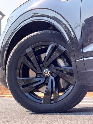 Volkswagen Touareg 2022 3.0TSI Edición Sharp Enjoy Traje deportivo negro Yao exterior foto 5