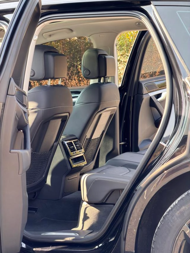 Volkswagen Touareg 2022 3.0TSI Edición Sharp Enjoy Traje deportivo negro Yao exterior foto 7