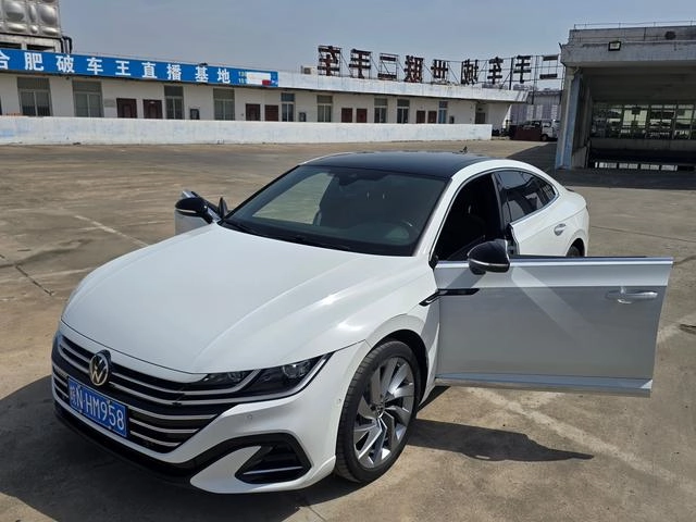 Volkswagen CC 2023 380TSI Привлекательный выпуск интерьер фото 16