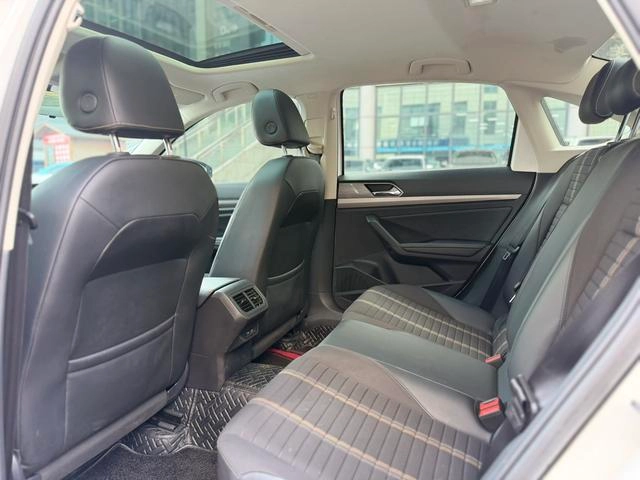 Volkswagen Lavida 2022 280TSI DSG Comfort Edition interior photo 8