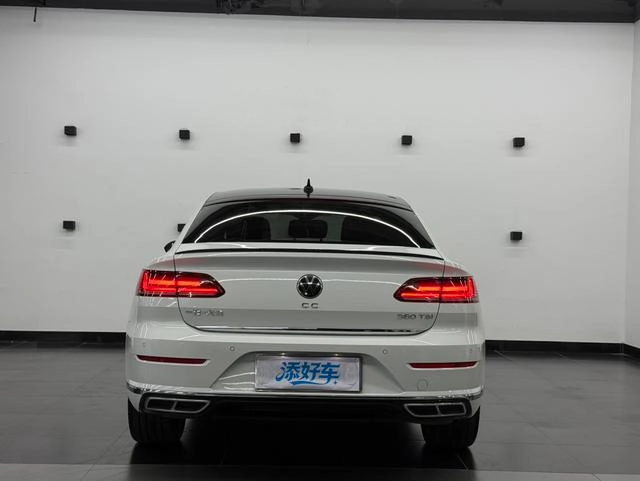 Volkswagen CC 2023 380TSI Привлекательный выпуск интерьер фото 13