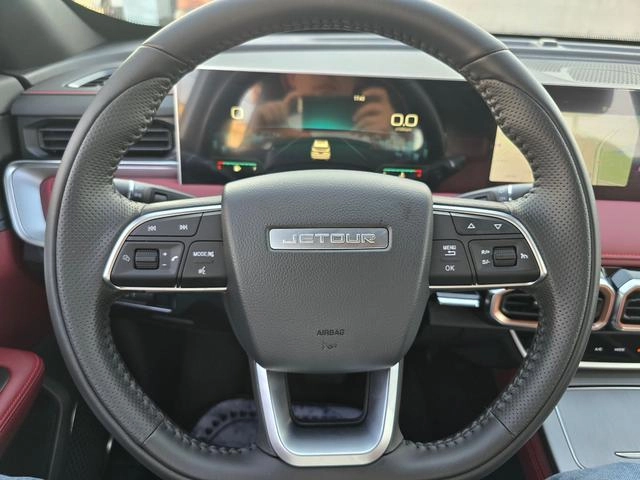 Jetour X70 PLUS 2025 Edición campeona 1.5T DCT Campeón MAX 5 Asiento interior foto 15