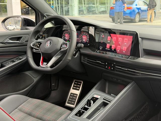 Volkswagen Golf GTI 2021 380TSI DSG GTI exterior photo 7
