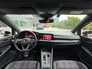 Volkswagen Golf GTI 2021 380TSI DSG GTI interior photo 9