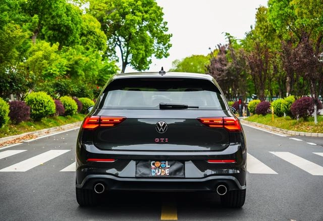 Volkswagen Golf GTI 2021 380TSI DSG GTI exterior photo 5