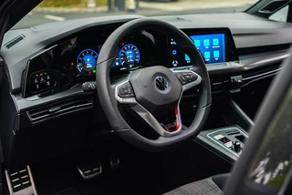Volkswagen Golf GTI 2021 380TSI DSG GTI interior photo 20