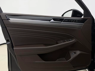 Volkswagen Phideon 2021 380TSI Luxury Edition interior photo 13