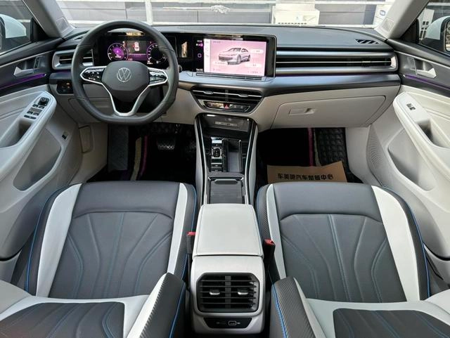Volkswagen Lamando 2024 Lamando L 280TSI DSG Cool Spicy Edition interior photo 12