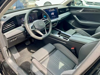 Volkswagen Magotan 2024 300TSI Version premium intérieur photo 11