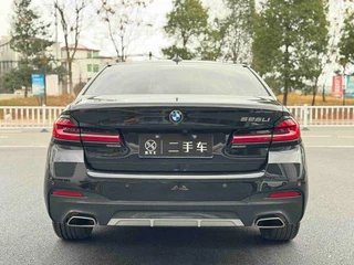 BMW 5 Series 2022 Segundo cambio 525Li M Conjunto deportivo exterior foto 2 BMW 5 Series 2022 Segundo cambio 525Li M Conjunto deportivo exterior foto 2