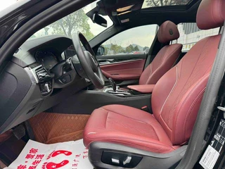BMW 5 Series 2022 Segundo cambio 525Li M Conjunto deportivo interior foto 7 BMW 5 Series 2022 Segundo cambio 525Li M Conjunto deportivo interior foto 7