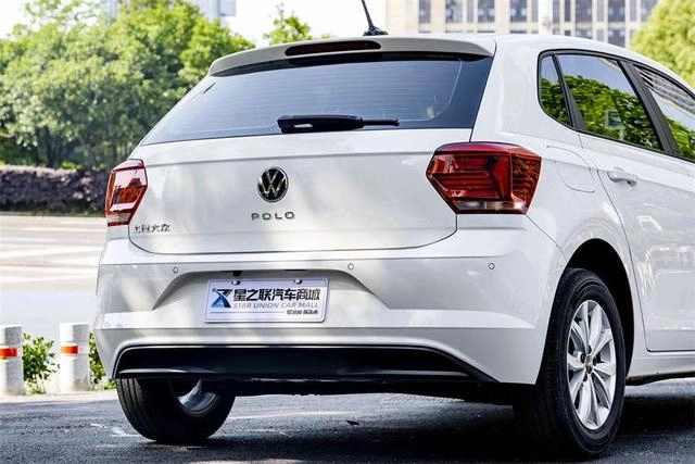 Volkswagen Polo 2021 Plus 1.5L Automatic Colorful Technology Edition exterior photo 7