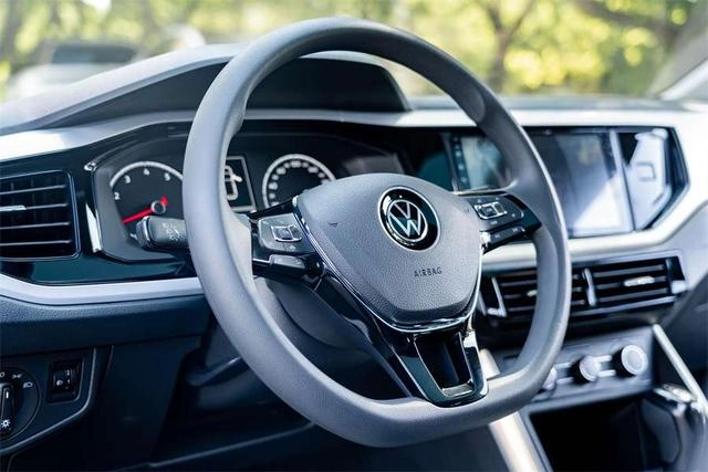 Volkswagen Polo 2021 Plus 1.5L Automatic Colorful Technology Edition interior photo 11