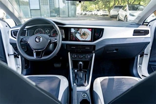 Volkswagen Polo 2021 Plus 1.5L Automatic Colorful Technology Edition interior photo 13