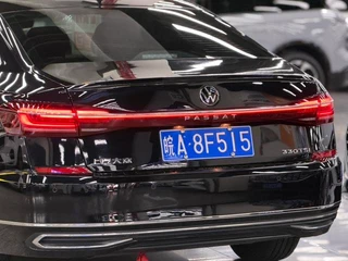 Volkswagen Passat 2022 280TSI Version d'élite extérieur photo 7 Volkswagen Passat 2022 280TSI Version d'élite extérieur photo 7