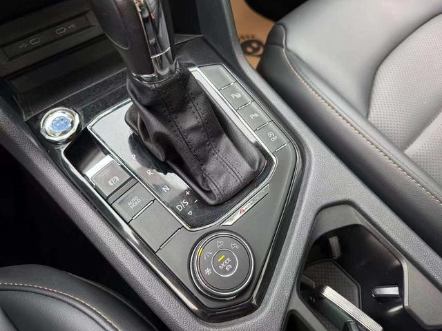 Volkswagen Tharu 2022 330TSI Versión tope de gama con tracción a las cuatro ruedas interior foto 9 Volkswagen Tharu 2022 330TSI Versión tope de gama con tracción a las cuatro ruedas interior foto 9