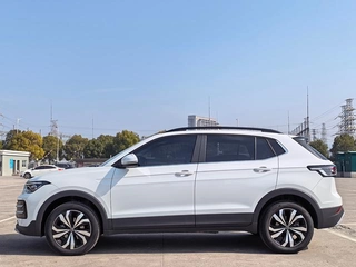 Volkswagen Tharu 2025 New talent 300TSI Sharp Edition exterior photo 3