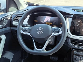 Volkswagen Tharu 2025 New talent 300TSI Sharp Edition interior photo 11