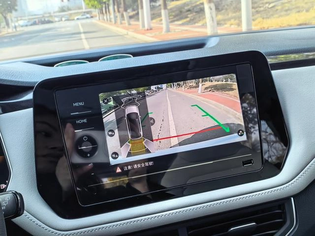 Volkswagen Tharu 2025 New talent 300TSI Sharp Edition interior photo 14