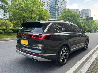 Volkswagen Talagon 2023 530TSI Version gagnante phare à quatre roues motrices Pro 6 Siège extérieur photo 4