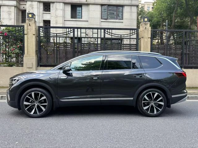 Volkswagen Talagon 2023 530TSI Version gagnante phare à quatre roues motrices Pro 6 Siège extérieur photo 5