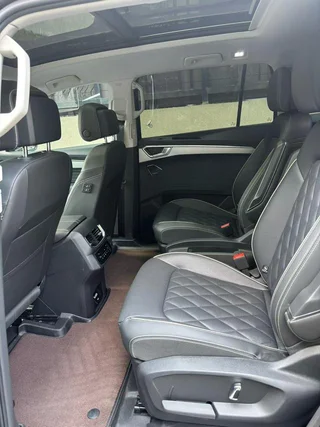 Volkswagen Talagon 2023 530TSI Version gagnante phare à quatre roues motrices Pro 6 Siège intérieur photo 8