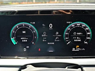 Volkswagen Passat 2025 Pro 380TSI Long Zun Edition exterior photo 6