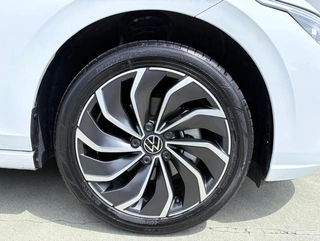 Volkswagen Golf 2023 Модификация 280TSI DSG Pro экстерьер фото 5 Volkswagen Golf 2023 Модификация 280TSI DSG Pro экстерьер фото 5