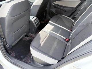 Volkswagen Golf 2023 Модификация 280TSI DSG Pro экстерьер фото 10 Volkswagen Golf 2023 Модификация 280TSI DSG Pro экстерьер фото 10