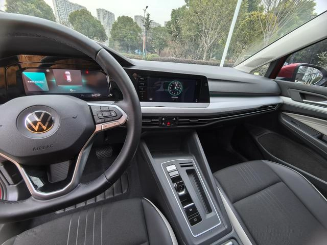 Volkswagen Golf 2021 280TSI DSG 30 Anniversary Edition interior photo 14