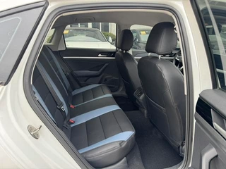Volkswagen Lavida 2024 1.5L Version automatique intérieur photo 13