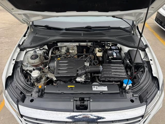 Volkswagen Lavida 2024 1.5L Version automatique intérieur photo 20