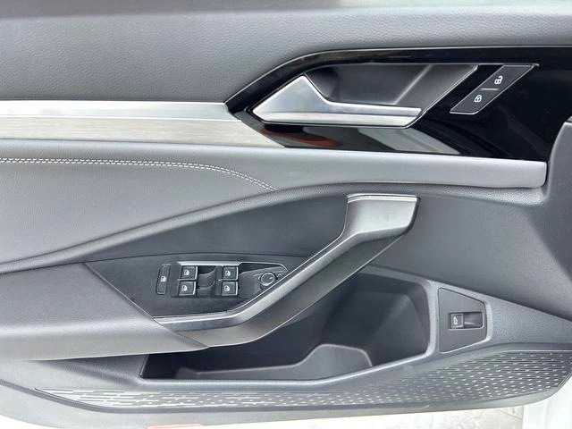 Volkswagen Sagitar 2021 200TSI DSG Versión más allá exterior foto 8 Volkswagen Sagitar 2021 200TSI DSG Versión más allá exterior foto 8