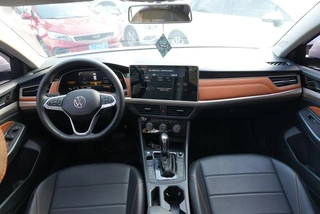 Volkswagen Bora 2023 200TSI DSG Edición Zhixing exterior foto 5 Volkswagen Bora 2023 200TSI DSG Edición Zhixing exterior foto 5