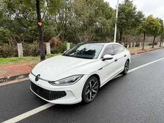 Volkswagen Lamando 2022 Lamando L 280TSI DSG Versión picante