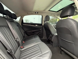 Volkswagen Passat 2022 330TSI Elite Edition interior photo 16