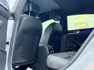 Volkswagen CC 2023 380TSI Привлекательный выпуск интерьер фото 12