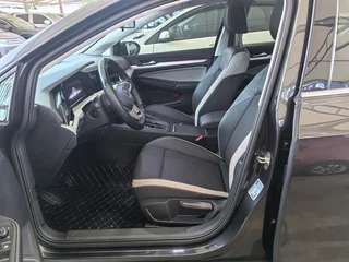 Volkswagen Golf 2021 280TSI DSG Pro Primera versión exterior foto 5