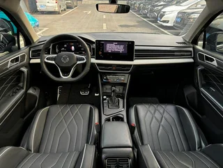 Volkswagen Tiguan L 2024 outstanding 330TSI Two-wheel drive R-Line Long Yao Edition interior photo 10