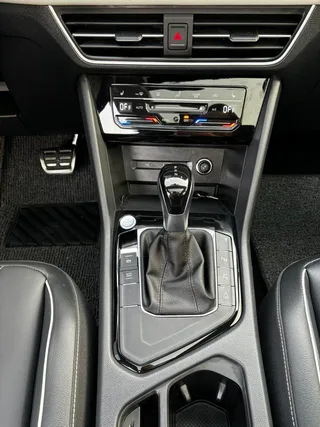 Volkswagen Tiguan L 2024 outstanding 330TSI Two-wheel drive R-Line Long Yao Edition interior photo 11