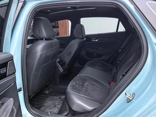 Volkswagen Passat 2025 Pro 380TSI Long Zun Edition exterior photo 5