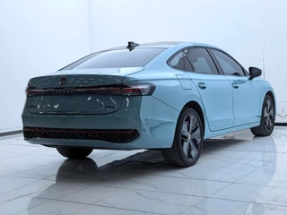 Volkswagen Passat 2025 Pro 380TSI Long Zun Edition interior photo 7